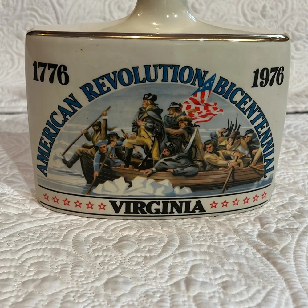 Decanter Bottle Virginia‎ Early Times American Revolution Bicentennial 1776-1976